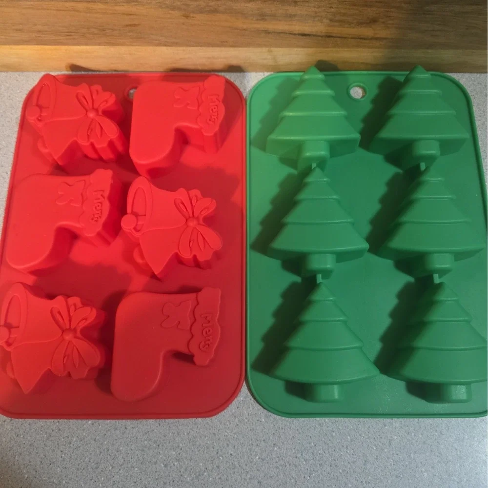Meijer Christmas Candy Silicone Mold 6.8